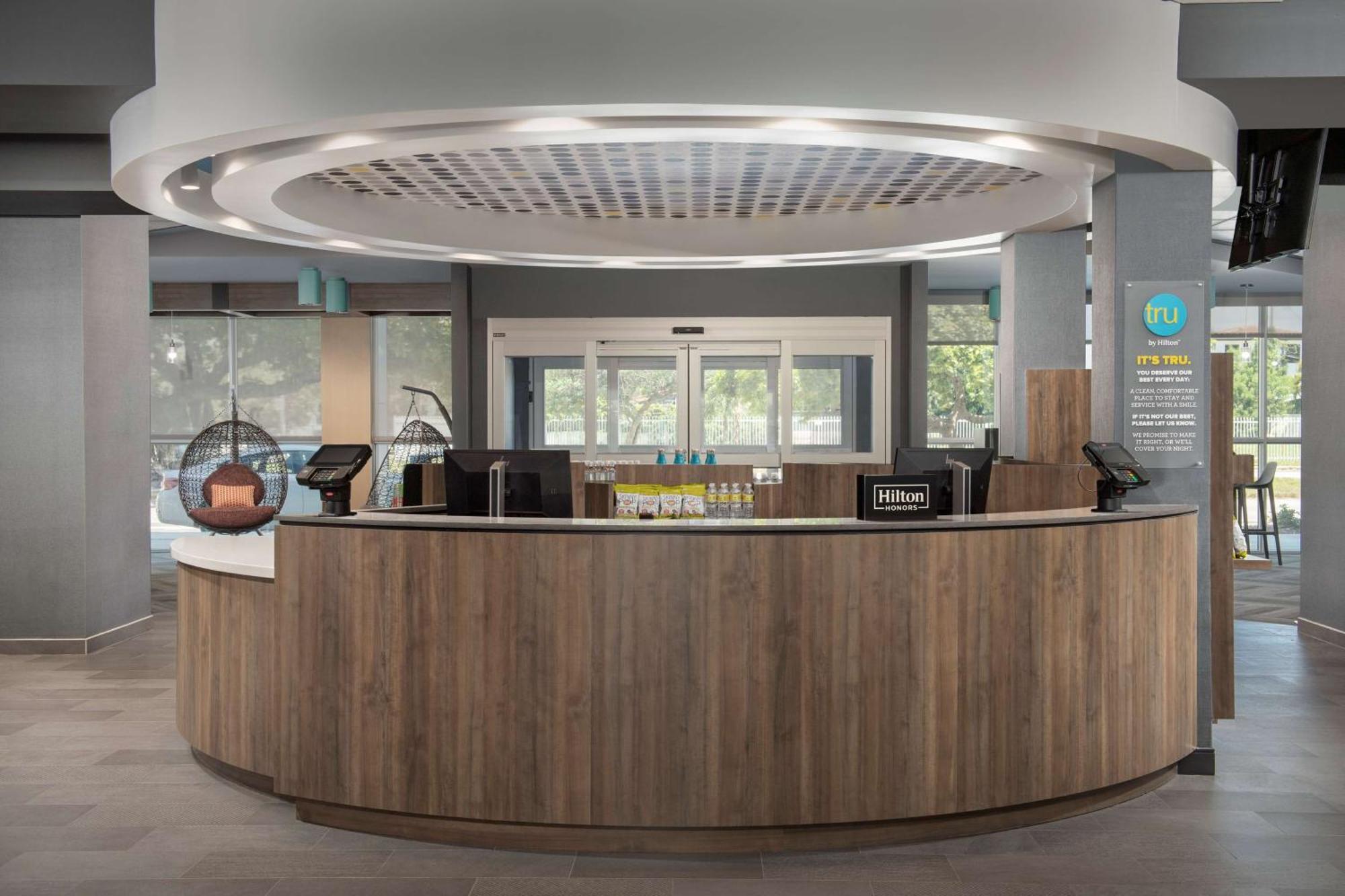 Tru By Hilton Miami West Brickell Ξενοδοχείο Εξωτερικό φωτογραφία